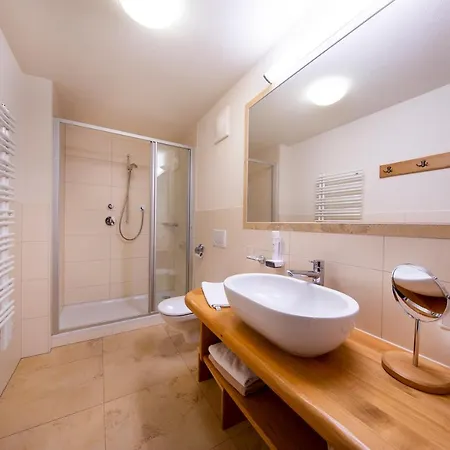 Apartmenthaus Berndlalm Neukirchen am Großvenediger Zewnętrze zdjęcie